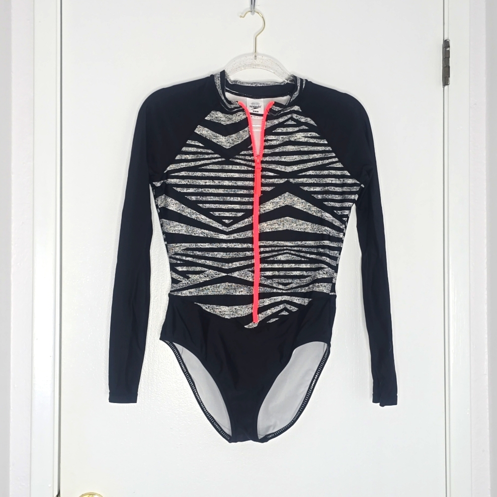 Speedo long sleaves one piece swimsuit
